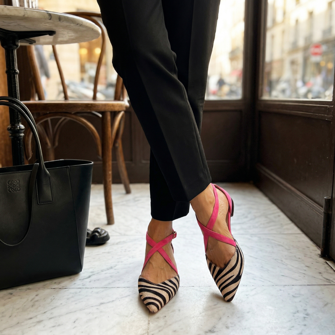 ADELINE™ – Pointed-Toe Crossover Flat