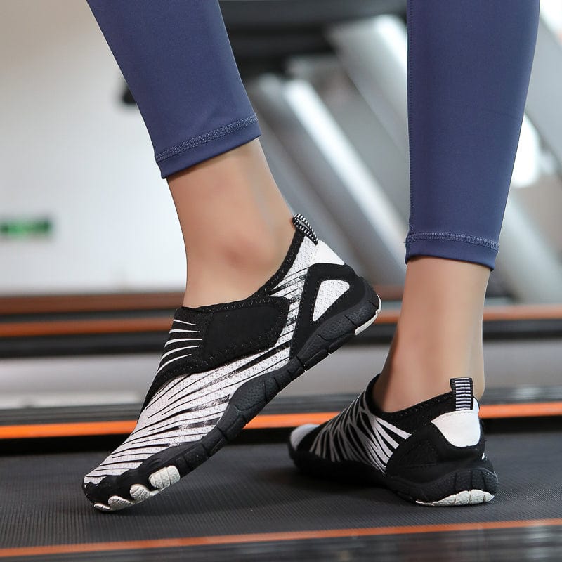 Vivian™ | Barefoot Orthopaedic Trainers