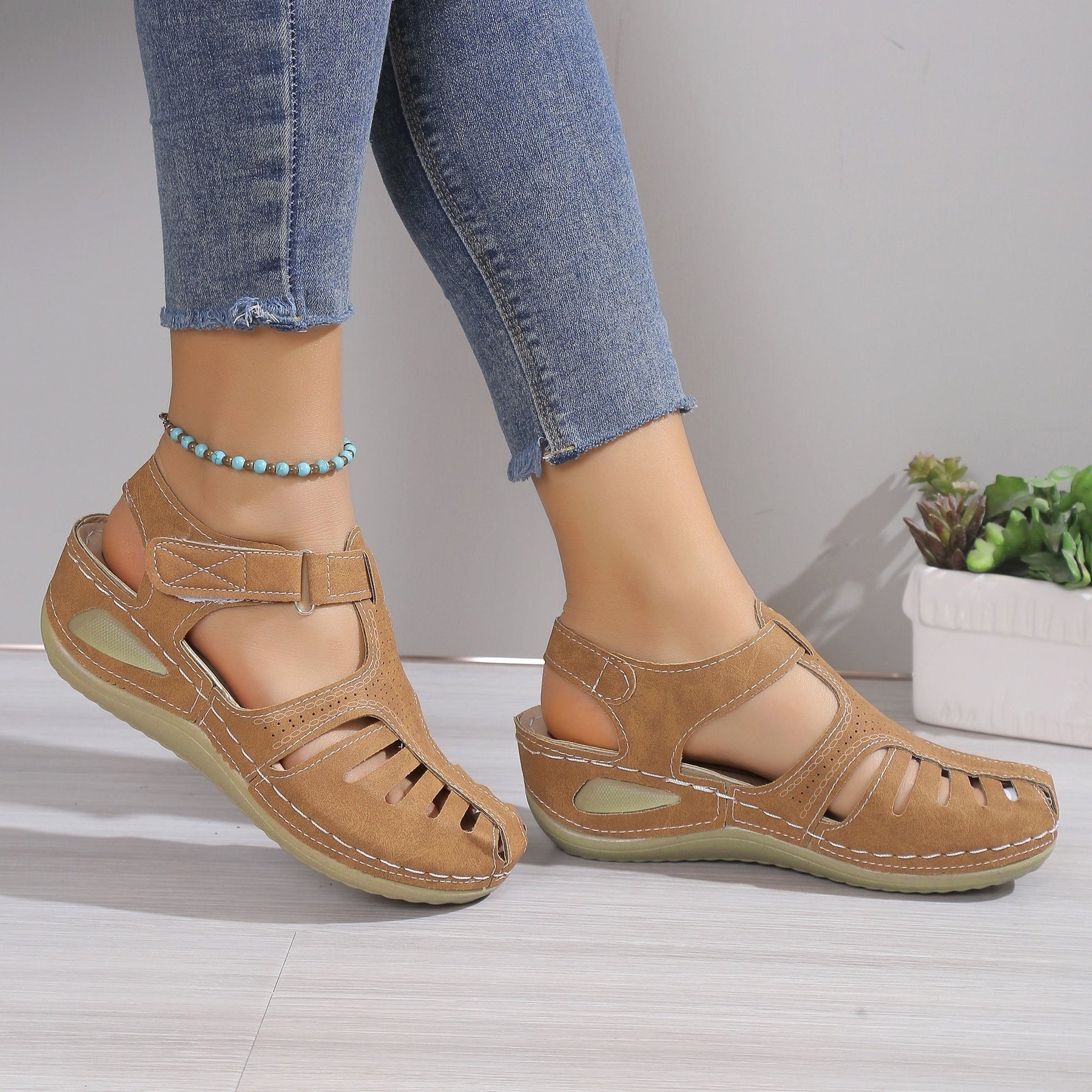 Nova™ | Bunion Corrector Platform Sandal