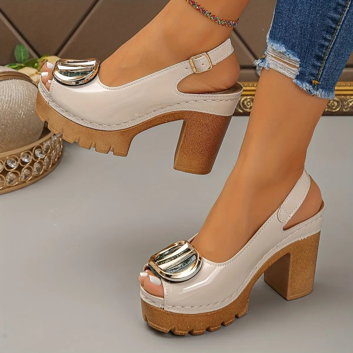 Sofia™ Buckle Platform Heel – Bold Style, Comfortable All Day