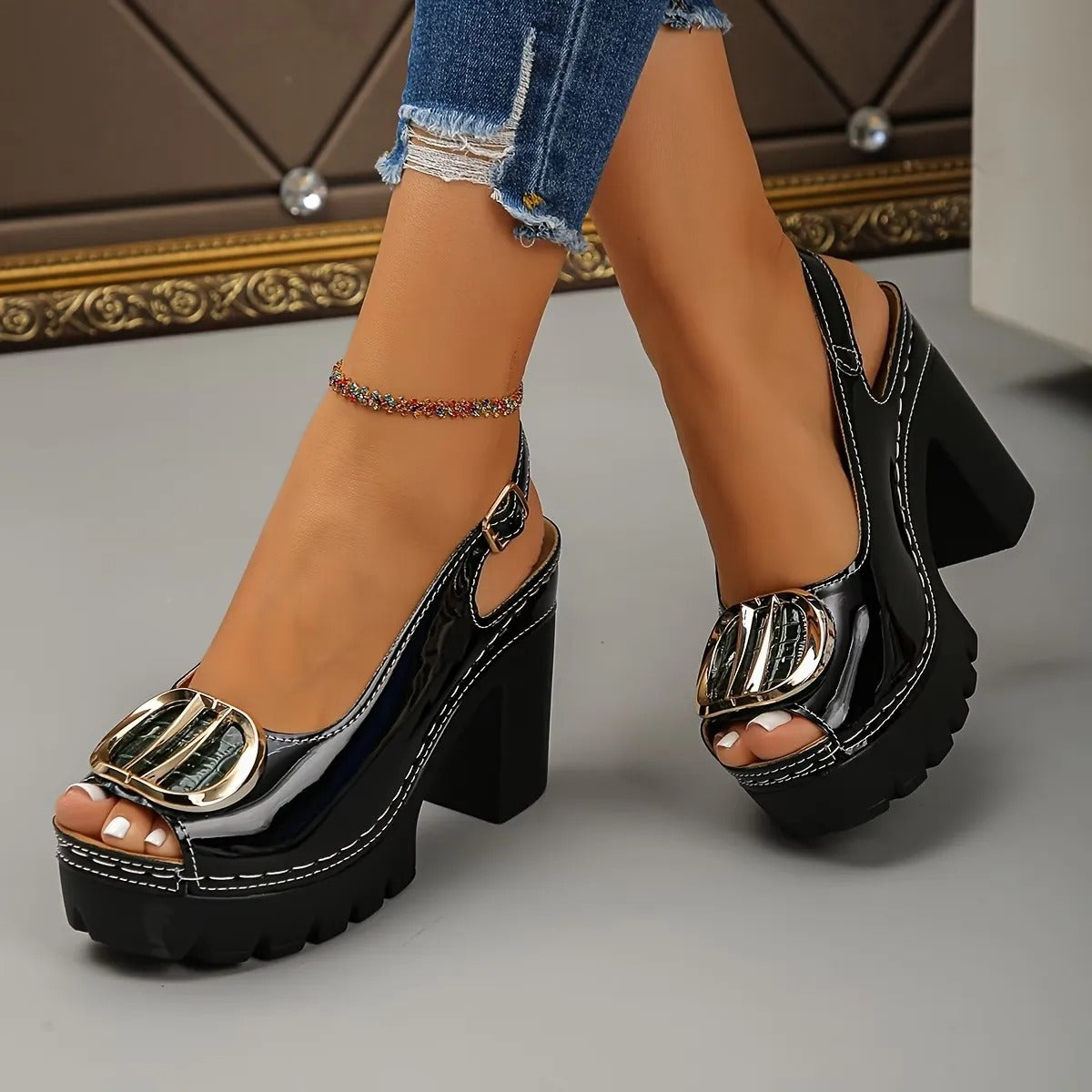 Sofia™ Buckle Platform Heel – Bold Style, Comfortable All Day